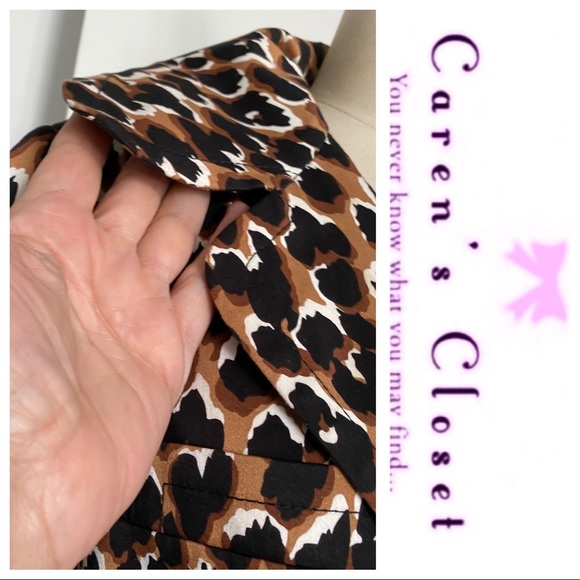 Trina Turk Leopard Print Blazer. - Picture 6 of 7